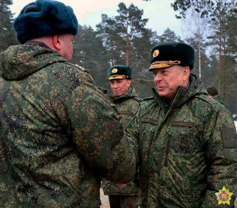 Der Kommandeur der russischen Bodentruppen, Saljukow, besuchte Weißrussland
