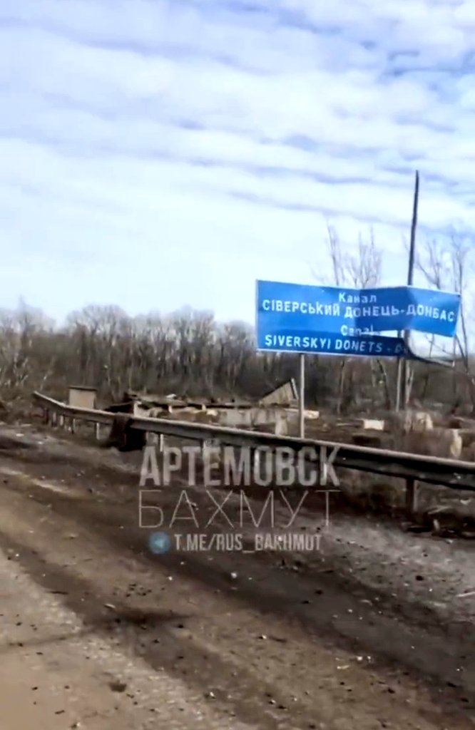 Die Bachmut-Kostjantyniwka-Brücke wurde gesprengt