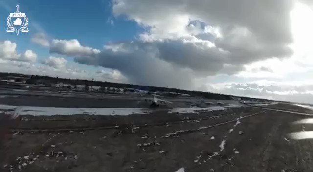 BYPOL veröffentlichte ein Video, das eine Drohne zeigt, die in das Gebiet des Flugplatzes Machulishchy eindringt, auf der Antenne der russischen A-50U landet und davonfliegt