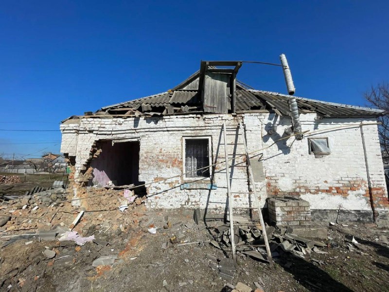 Die russische Armee hat den Bezirk Nikopol mit Artillerie und Drohnen beschossen