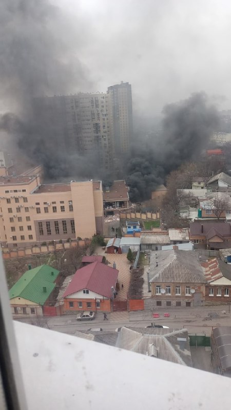 Die Explosion im Lager des FSB-Grenzschutzhauptquartiers in Rostow verursachte einen Brand