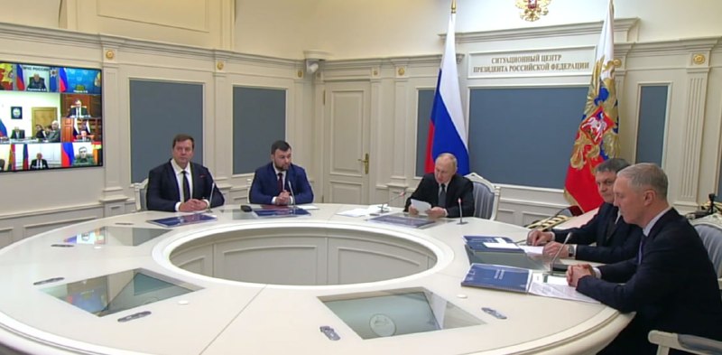 Putin convocó Consejo de Seguridad con jefes de autoridades de regiones ocupadas de Ucrania