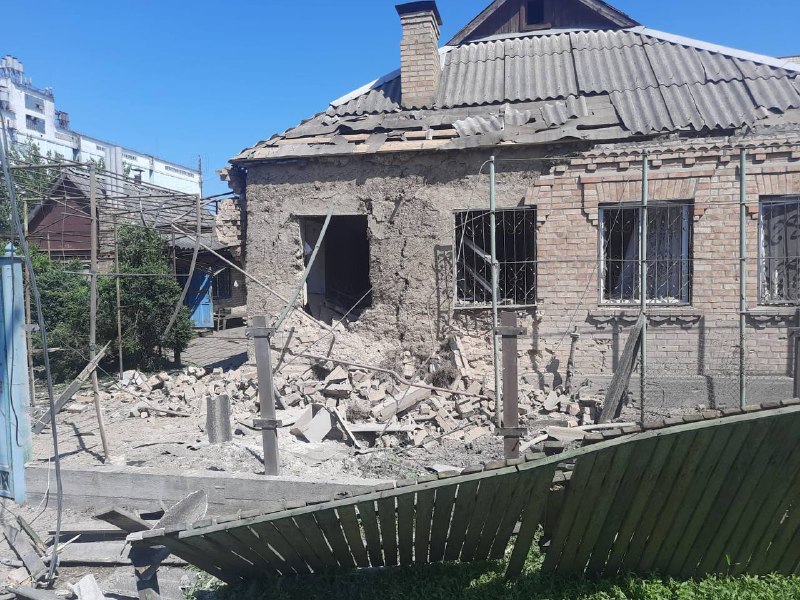 3 Personen wurden bei russischen Drohnenangriffen im Bezirk Nikopol im Gebiet Dnipropetrowsk verletzt