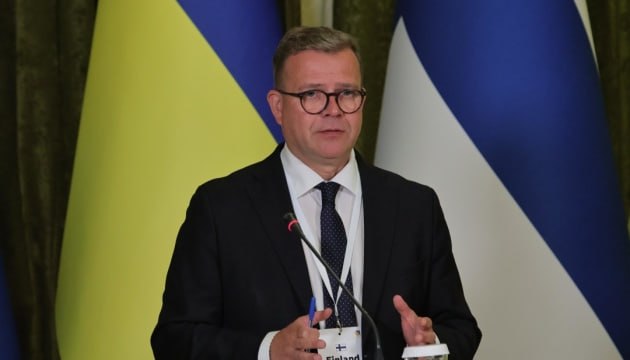 Der finnische Ministerpräsident Petteri Orpo ist zu Besuch in Kiew
