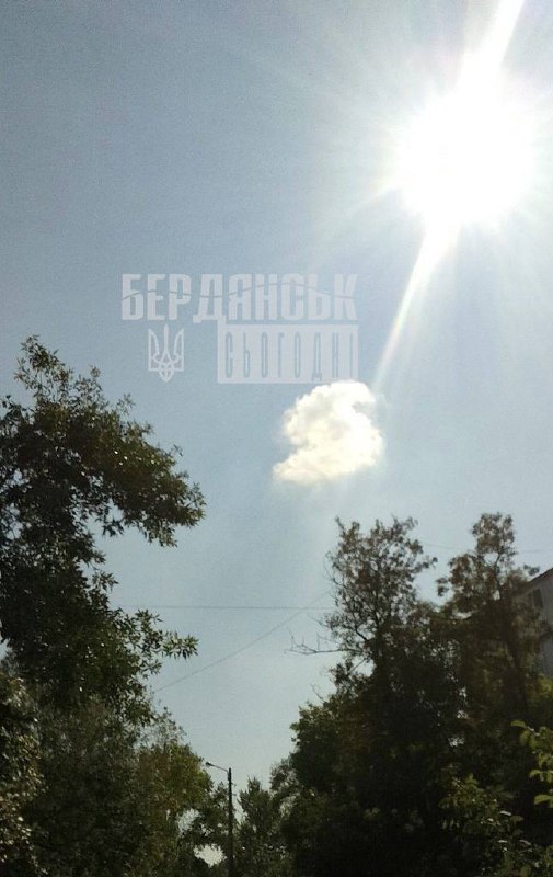 In Tokmak und Berdjansk wurden Explosionen gemeldet