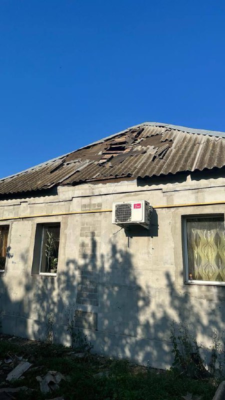 Una persona resultó herida como resultado de un bombardeo ruso en la aldea de Nova Hnylytsia en la región de Járkov