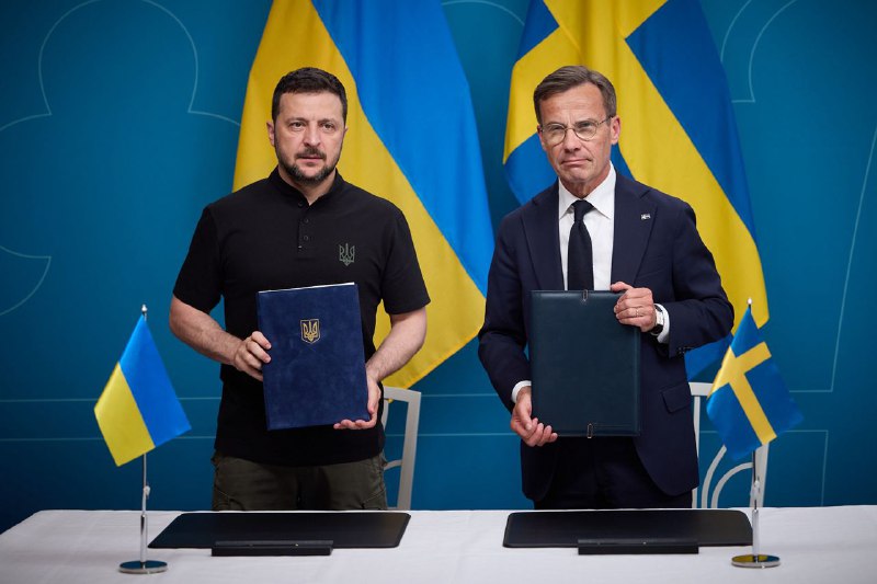 Selenskyj: In Stockholm haben wir gemeinsam mit dem schwedischen Ministerpräsidenten Ulf Kristersson das Abkommen über die Zusammenarbeit im Sicherheitsbereich unterzeichnet