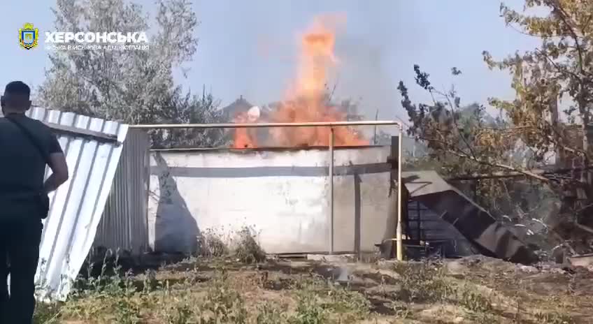 Die russische Armee hat heute Komyshany in der Region Cherson beschossen