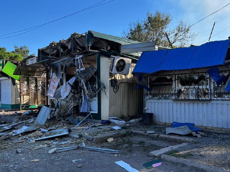 Tres muertos y diez heridos en Myrnograd, dos muertos en Kostyantynivka, tres heridos y cuatro heridos en Lyman como consecuencia del bombardeo ruso