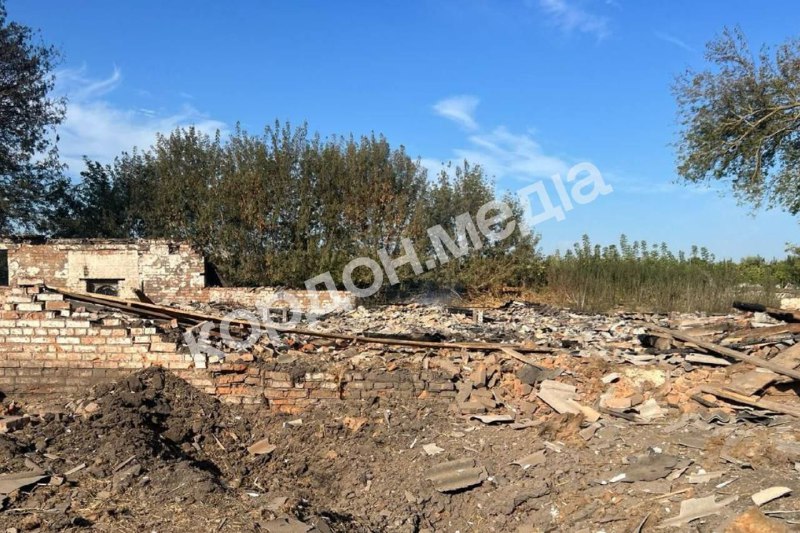 L'aviation russe a largué plus de 10 bombes planantes sur la ville de Bilopillya dans la région de Soumy depuis le matin