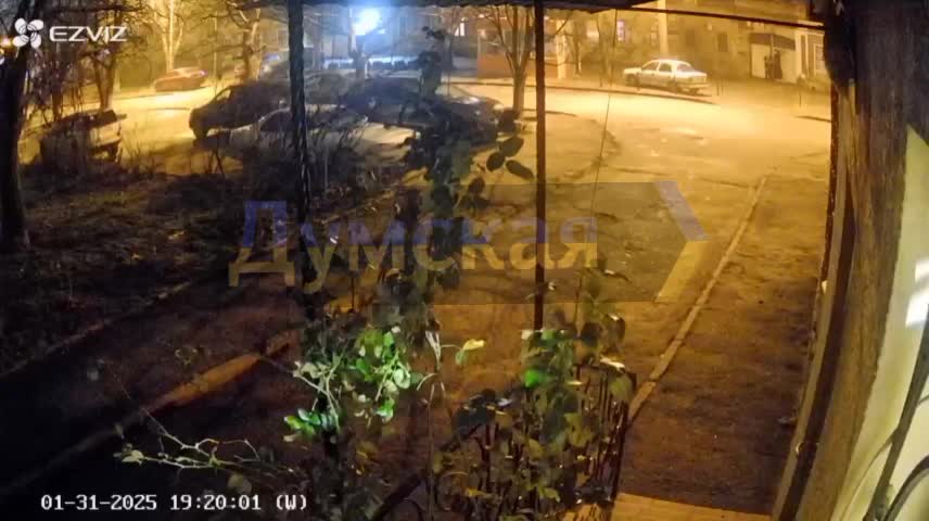 In Odessa wurden Explosionen gemeldet. Möglicherweise ein Angriff mit ballistischen Raketen