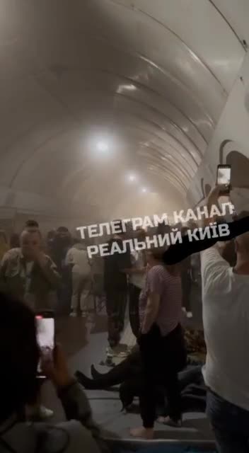 Incendio en la estación de metro de Lukianivska en Kyiv