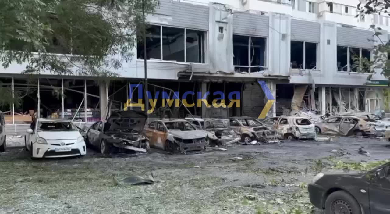 Una persona resultó herida como resultado de los ataques con drones en Odesa durante la noche.