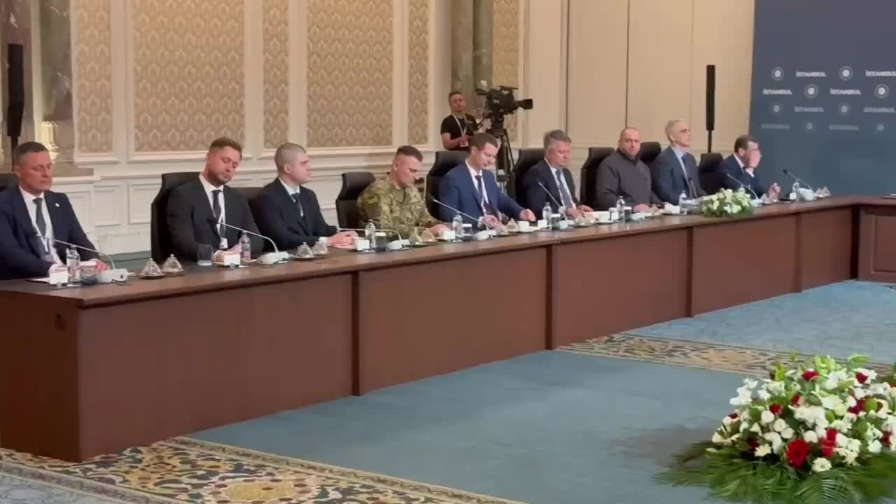 У Стамбулі тривають українсько-російські переговори
