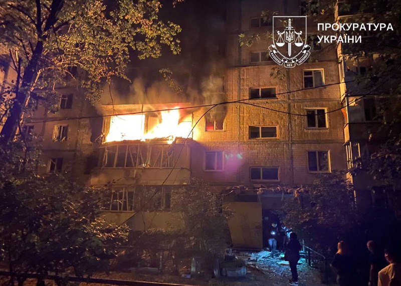 Rus saldırılarının ardından Kyiv'de en az 10 noktada yıkım meydana geldi