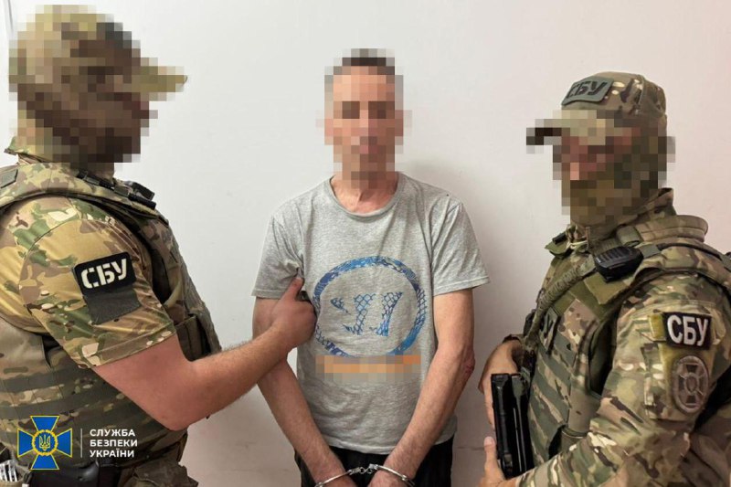 Ukrayna Güvenlik Servisi, Rus FSB adına patlayıcılarla terör saldırıları hazırlayan 60 yaşındaki bir adamı Odessa'da gözaltına aldı.