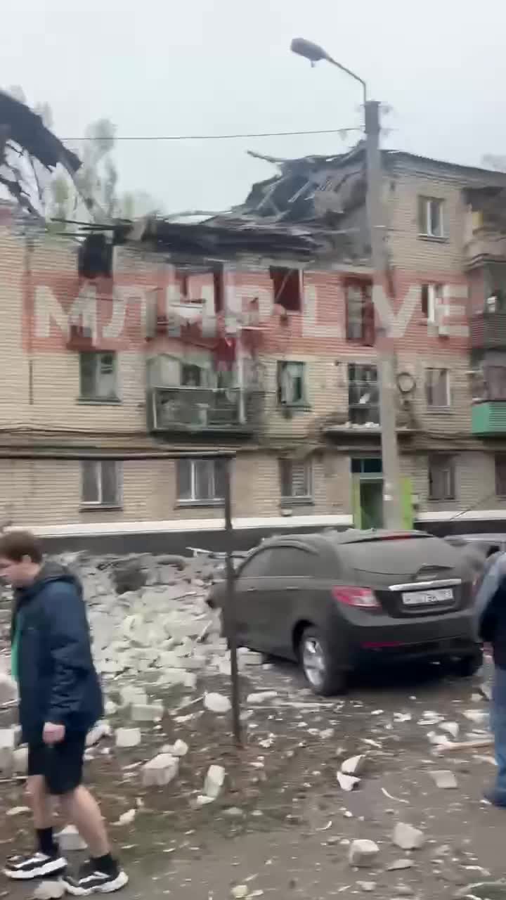 Ein Wohnhaus wurde bei einer Gasexplosion in Khrustalnyi (ehemals Krasnyi Luch) im besetzten Teil der Region Luhansk teilweise zerstört