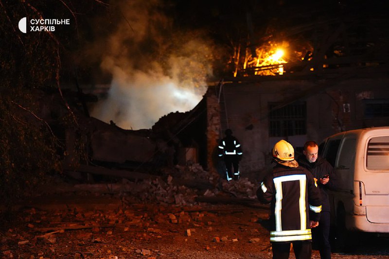 Al menos seis personas resultaron heridas como resultado de ataques aéreos con bombas planeadoras en Járkov. Un hospital fue alcanzado.