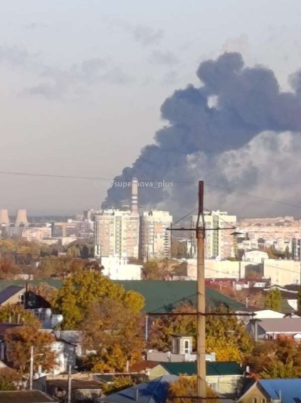 Des drones ont attaqué un dépôt pétrolier à Hvardiyske, près de Simferopol.