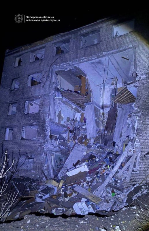 Destructions à Zaporijia suite à une attaque russe par missiles et drones