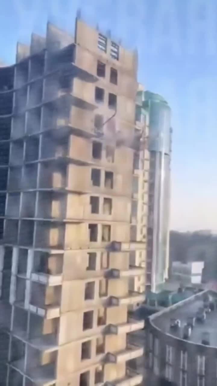 Des frappes de drones ont été signalées à Odessa.