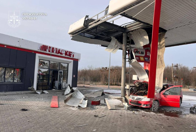 Bei einem Drohnenangriff in Marhanets wurde eine Person getötet und zwei weitere verletzt.