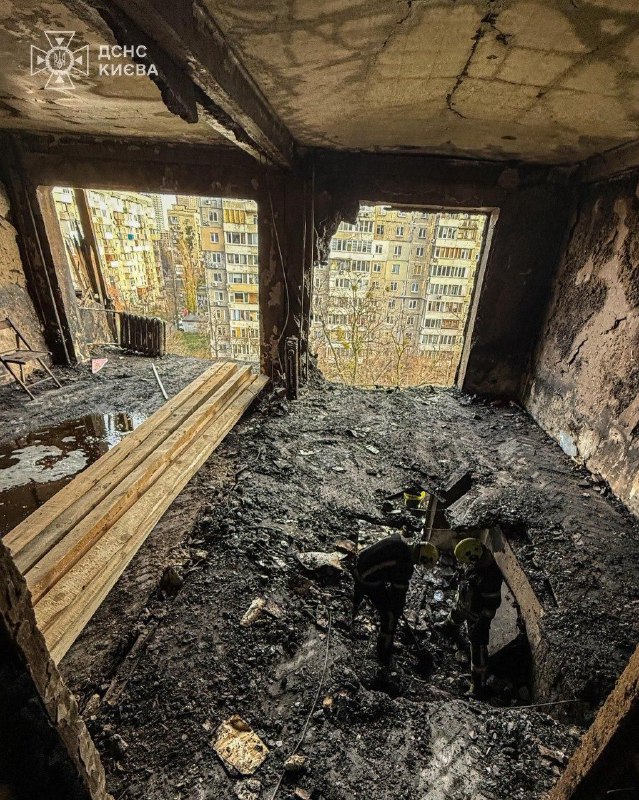 7 загиблих та 21 постраждалих: у Києві завершили аварійно-рятувальні роботи після російського обстрілу
