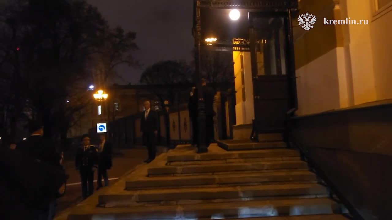 Встреча Путина и Орбана в Москве длилась 4 часа