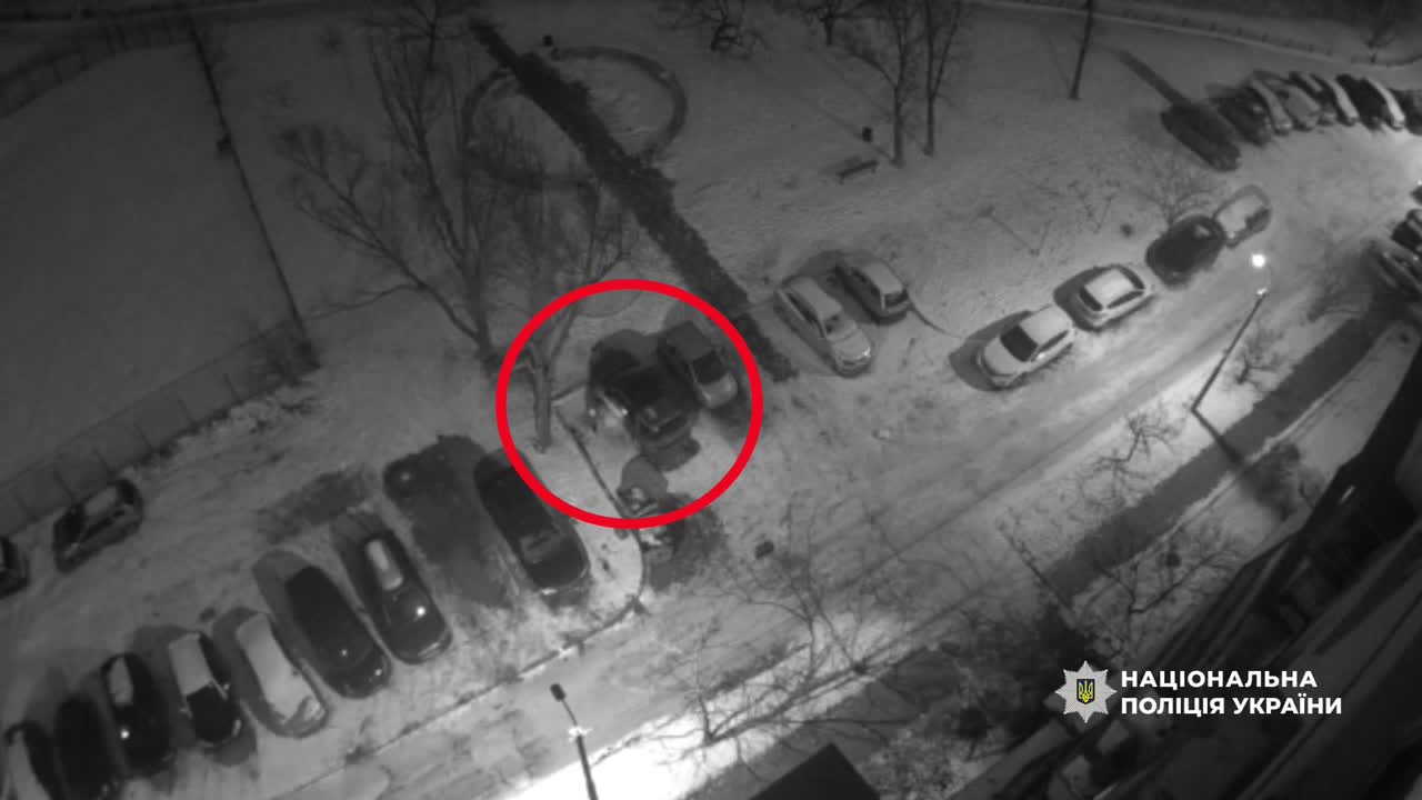 Kyiv police and Security Service of Ukraine detained a 24-year-old girl who blew up a serviceman's SUV in the Obolonskyi district of Kyiv. The woman, following instructions from the Russian special services, made an explosive device at home. She planted the explosive under the car and installed a hidden camera to confirm the result