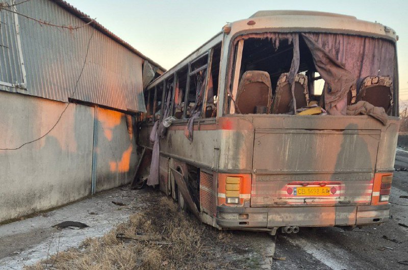 12 people killed, 7 wounded as result of drone strike at the bus with coal mine workers in Ternivka of Dnipropetrovsk region