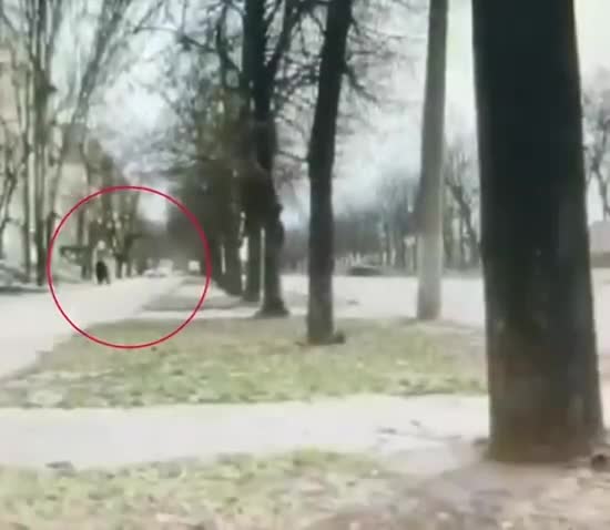 Nikopol'de topçu ateşi sonucu 2 kişi yaralandı.