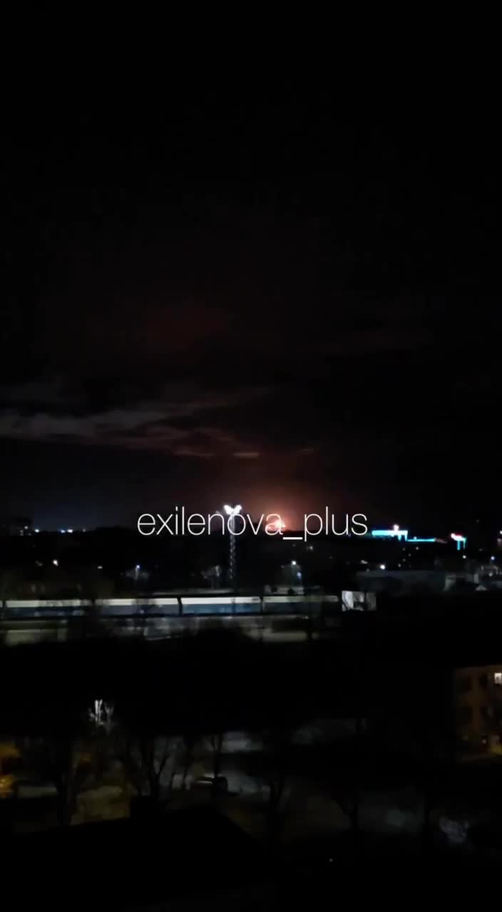 Ust-Luga'da yeni insansız hava aracı baskını bildirildi.