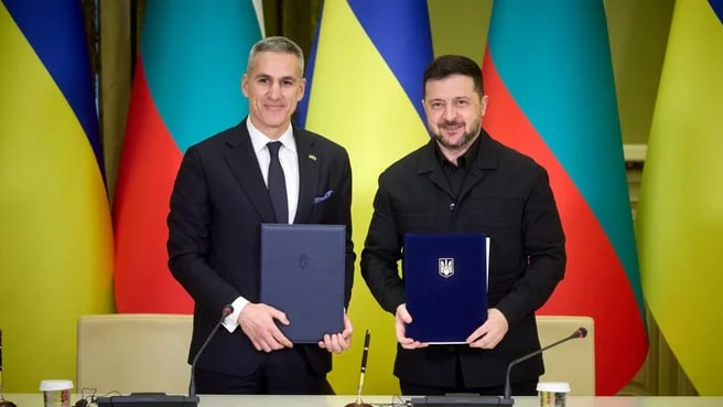 Zelensky ve Bulgaristan Başbakanı Andrey Gyurov, en az 10 yıl sürecek bir güvenlik işbirliği anlaşması imzaladı.