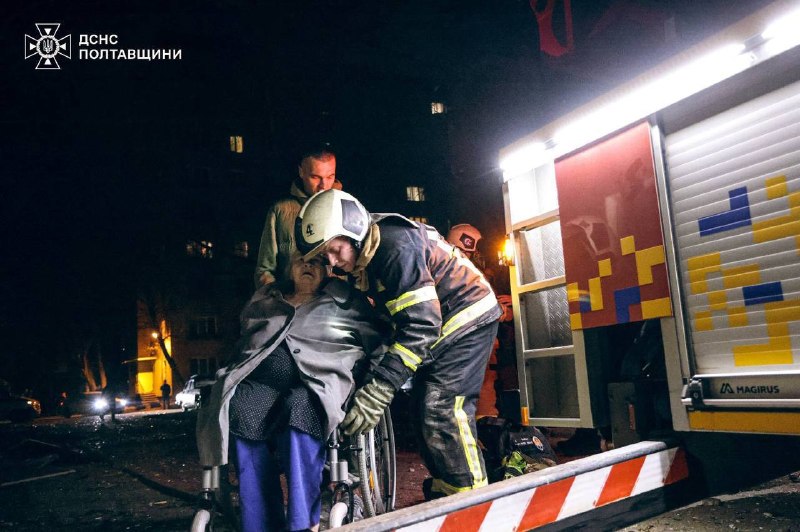 Poltava'da Rus insansız hava araçlarının düzenlediği saldırılar sonucu 1 kişi öldü, 4 kişi yaralandı.