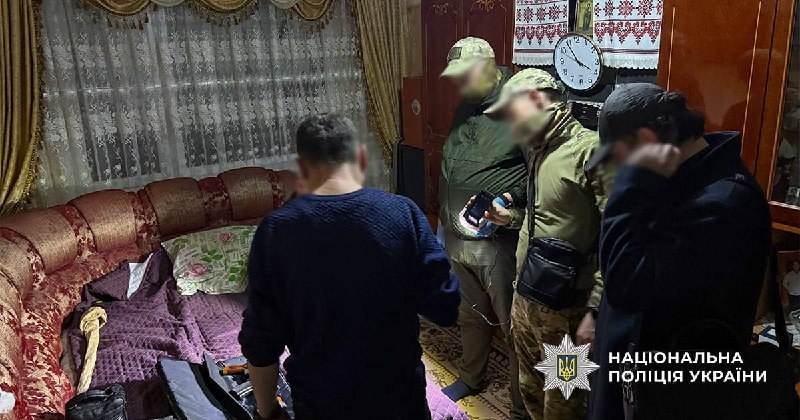 İç Güvenlik Bakanlığı'nın bildirdiğine göre, kolluk kuvvetleri Kyiv ve çevresindeki bölgede güvenlik yetkililerini hedef alan bir dizi kiralık cinayet hazırlayan bir Kremlin ajan ağını ortaya çıkardı.