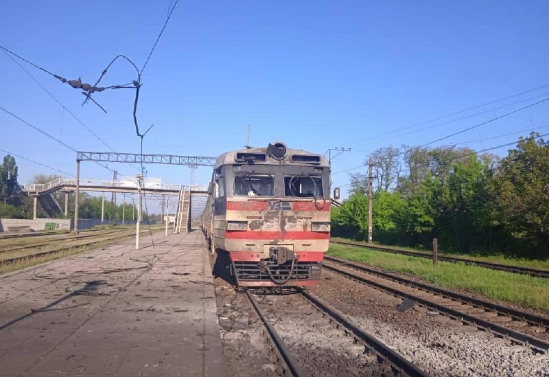 2 people wounded as result of Russian attack at the railway station in Vilniansk