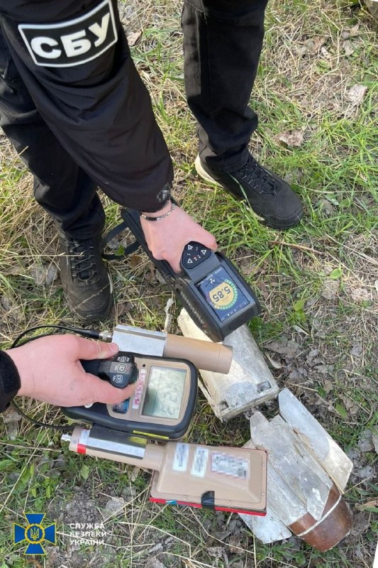 Security Service of Ukraine announced the detection of increased radiation levels on the wreckage of a Russian drone after the attack on the Chernihiv region in April. According to the service, depleted uranium elements were found in the warhead of the R-60 missile, which the Russian Federation uses together with the Geran-2 drones. A radiation level exceeding the natural background was recorded near the wreckage, and they were taken out for safe storage