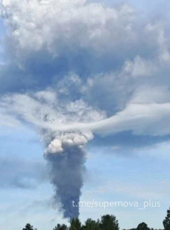 Fire at the Lazarevo oil pumping station in Kirov region of Russia