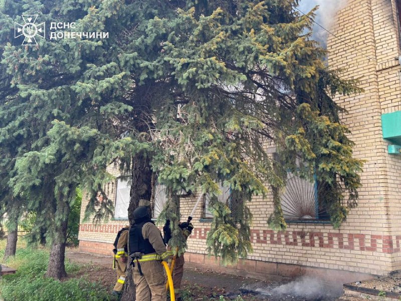 2 people wounded as result of Russian attacks in Donetsk region yesterday