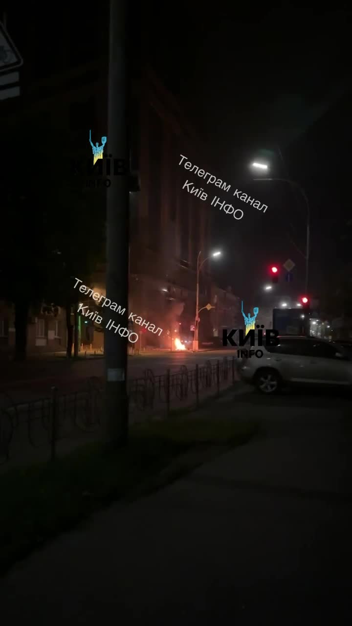 Drone strike reported in Pecherskiy district of Kyiv