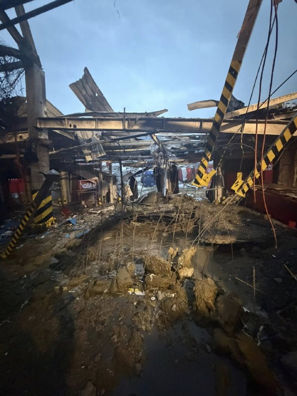 Russia destroyed the biggest post terminal of Nova Post company in Kyiv