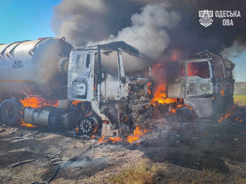 1 person killed, 4 wounded as result of drone strikes at the trucks stop in the south of Odesa region