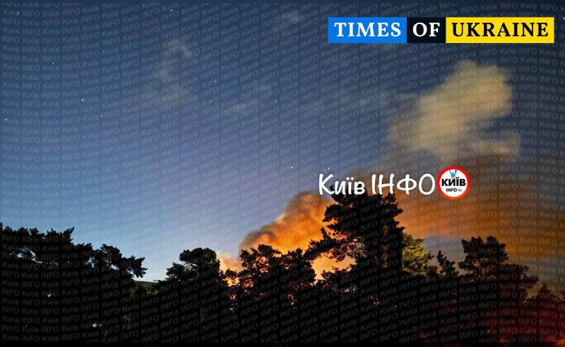 Big fire in Darnitsky district of Kyiv as result of ballistic missile strike