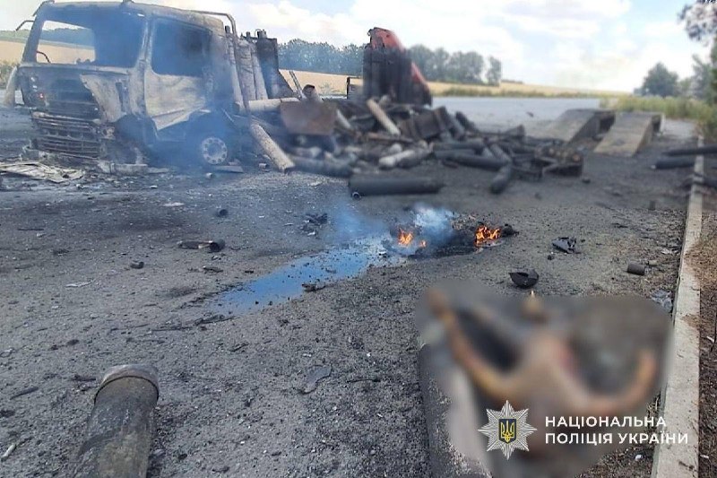 2 people killed, 1 wounded as result of drones strikes at the trucks on Dnipro-Nikopol highway