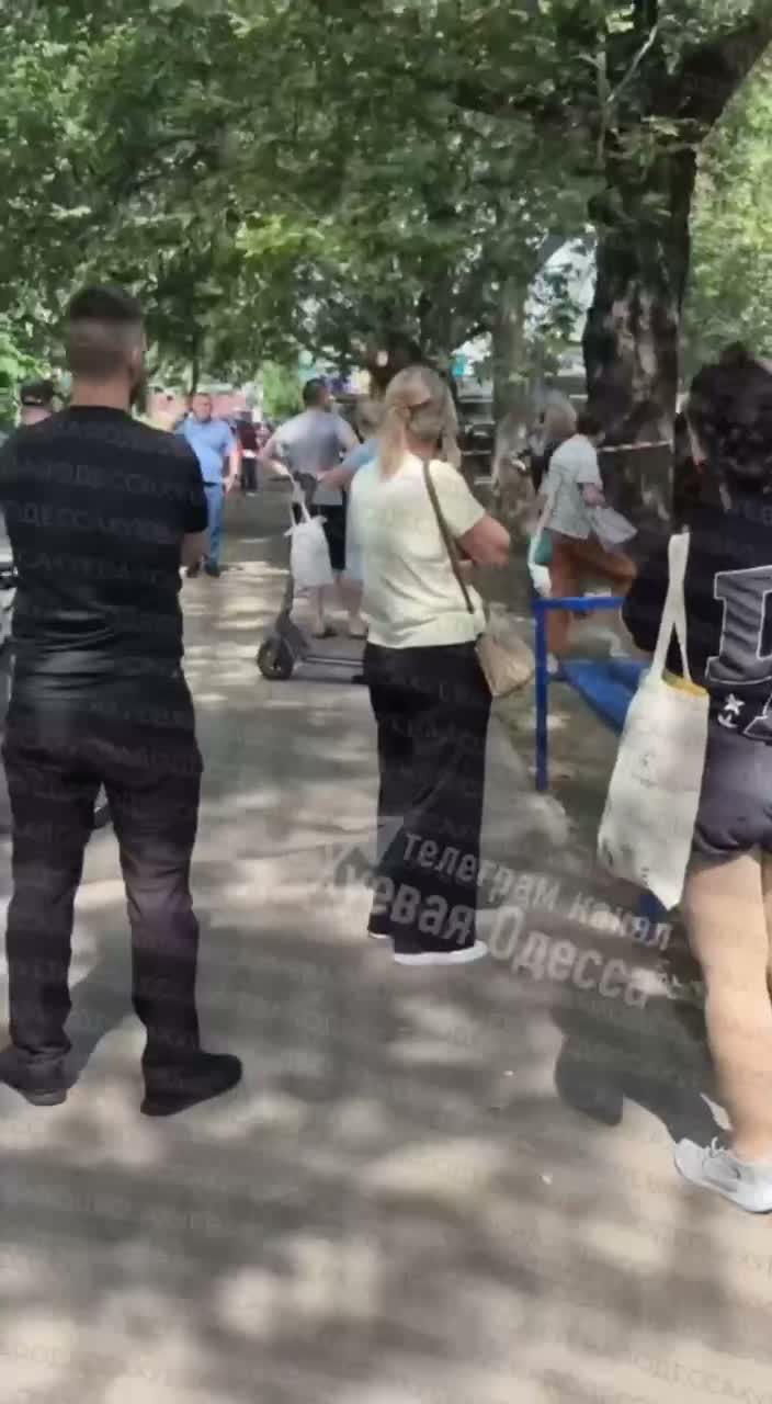 Hostage situation in Odesa. Police detained a suspect after brief standoff