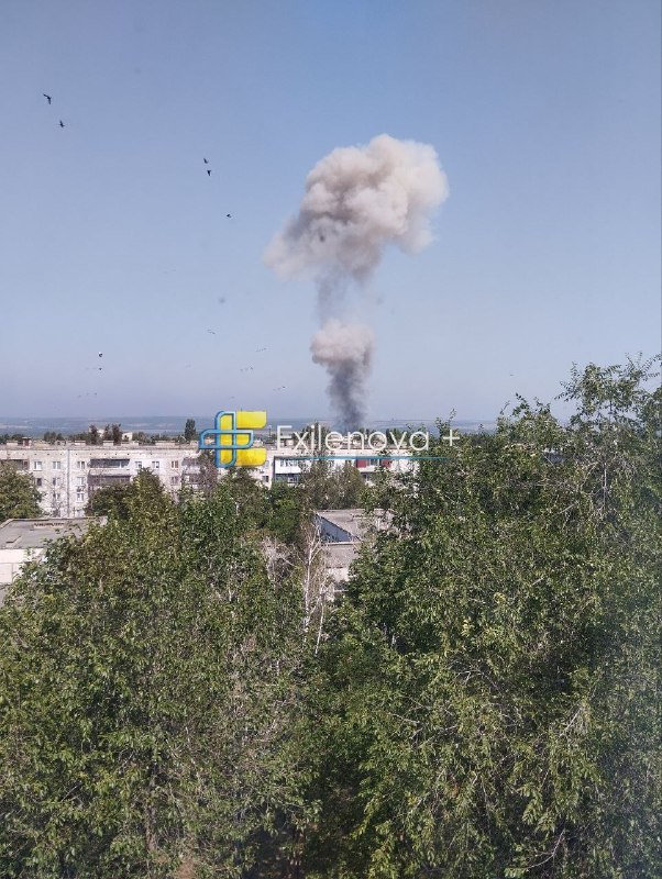 Explosions were reported at the occupied part of Luhansk region, possible missile strike