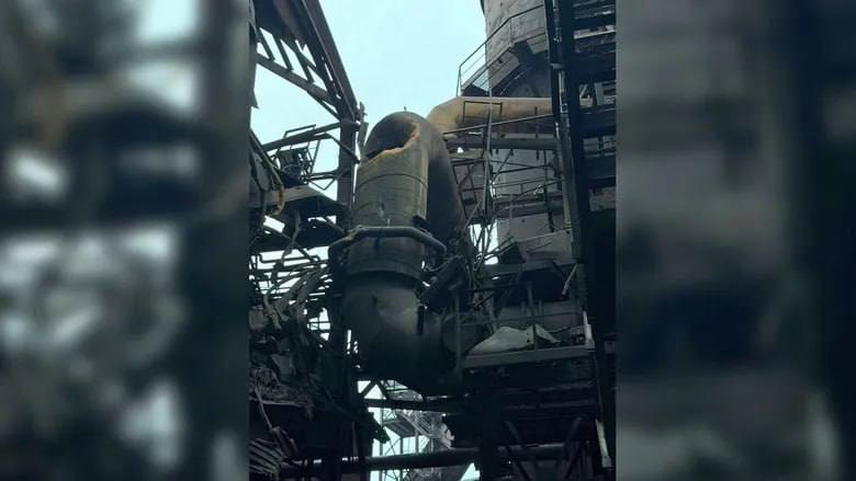 5 missiles have targeted Zaporizhstal metal works plant. Operations suspended