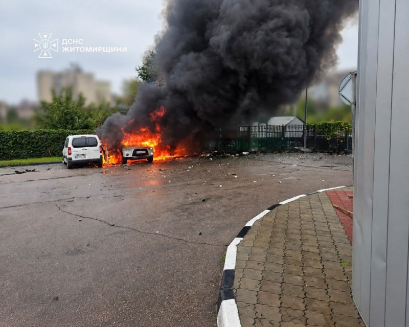 Dos muertos, un herido, resultado de ataques con drones en la región de Zhytomyr.