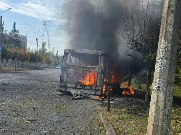 At least 12 people killed as result of Russian strike at the bus in Kramatorsk, Donetsk region