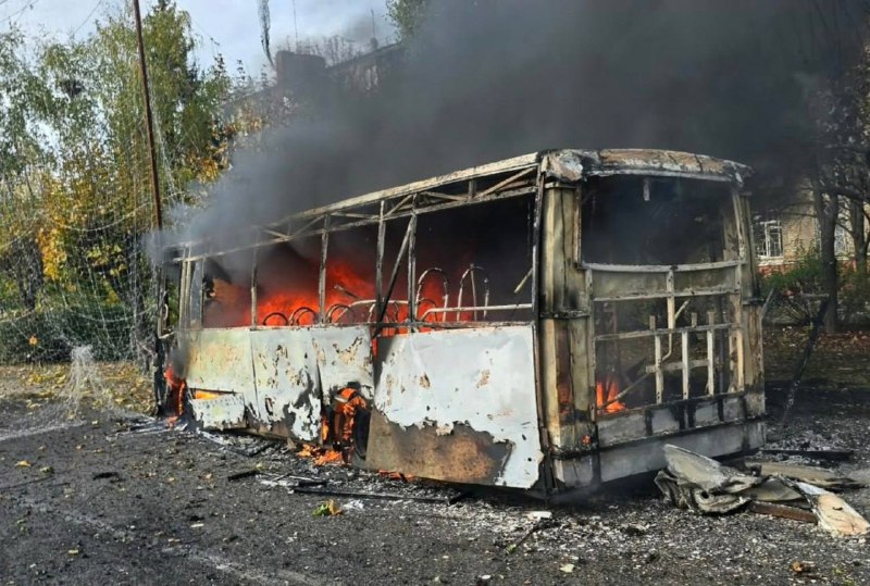 Russian army had targeted 2 buses in Kramatorsk. 30 people killed, 18 wounded